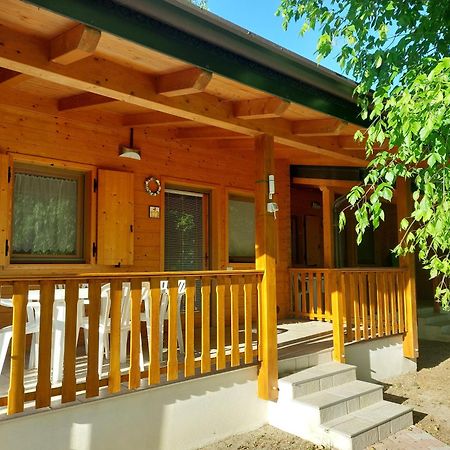 Villaggio Samoa Лидо-делле-Национи Экстерьер фото