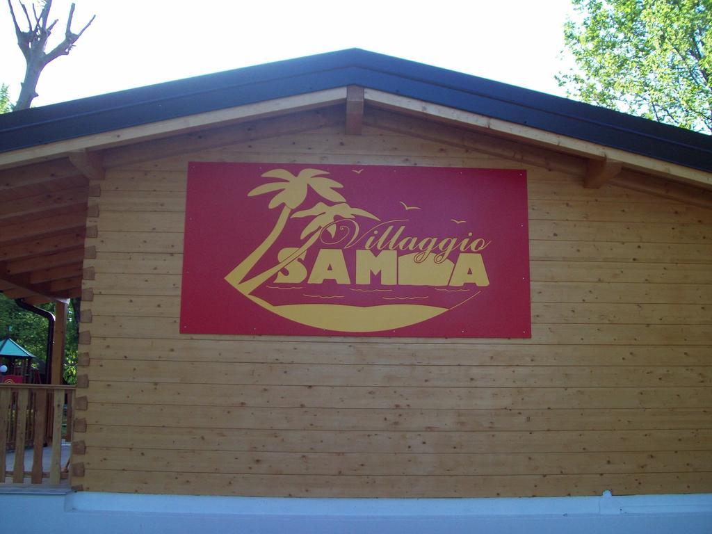 Villaggio Samoa Лидо-делле-Национи Экстерьер фото